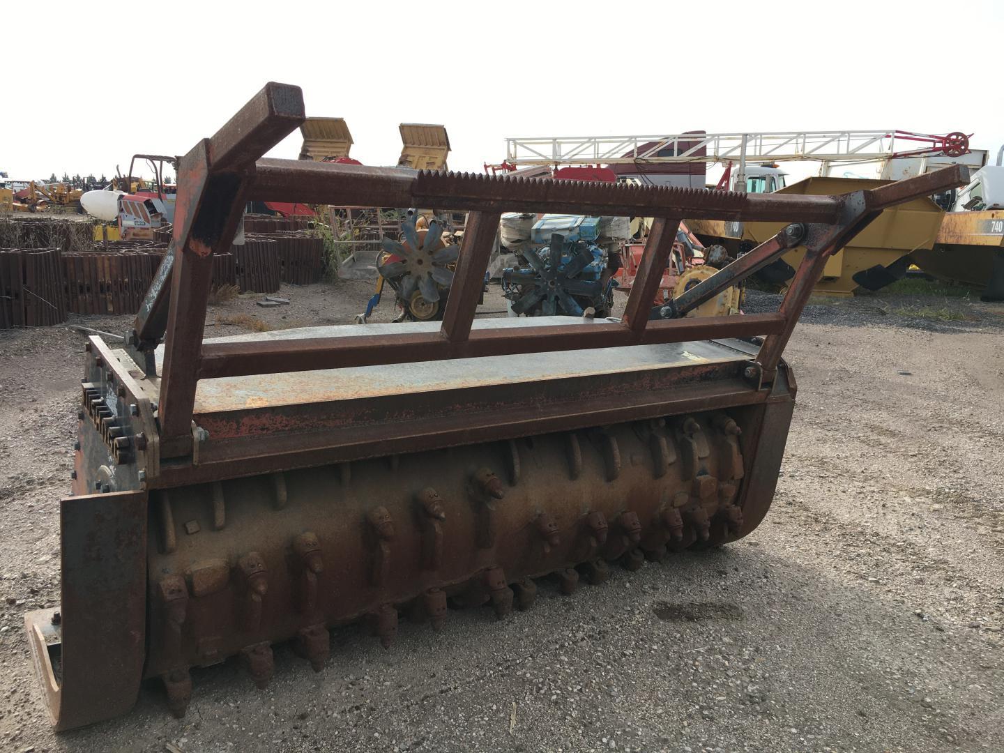 MULCHER TUSHOGG 9000